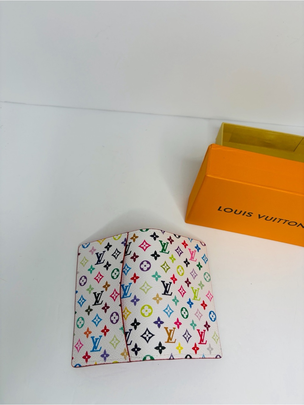 Louis Vuitton Multicolor Monogram Card Holder with Pink Lining - Picture 4 of 7